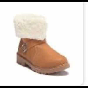 Olivia Miller Ankle Boots for little girl size 3